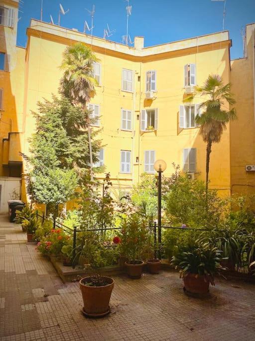 Tirelli Apartment Roma Екстериор снимка